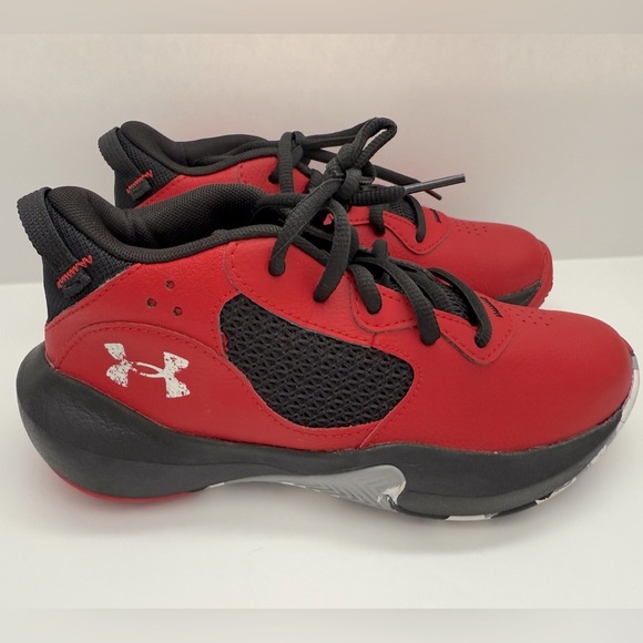 Under Armour Lockdown 6 Black Red 3025618-600 Boys Basketball Sneakers SZ 1 - Picture 1 of 9